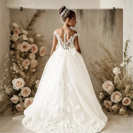 "MisShow Girls' Lace Flower Girl Dress – Princess Ball Gown with Bow Back for Weddings and Parties (3–9 Years)"